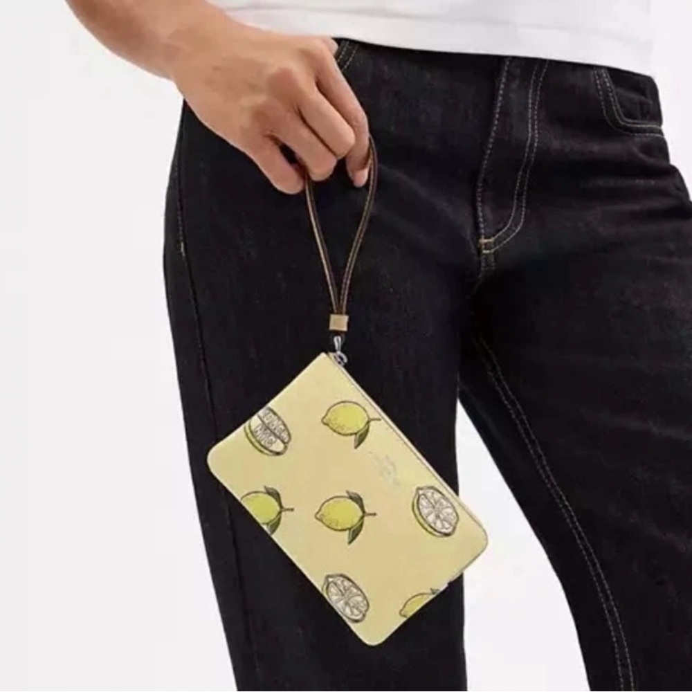 Coach Yellow Lemon Pattern Wristlet Corner Zip Wristlet With Lemon Print NWT - Picture 2 of 4